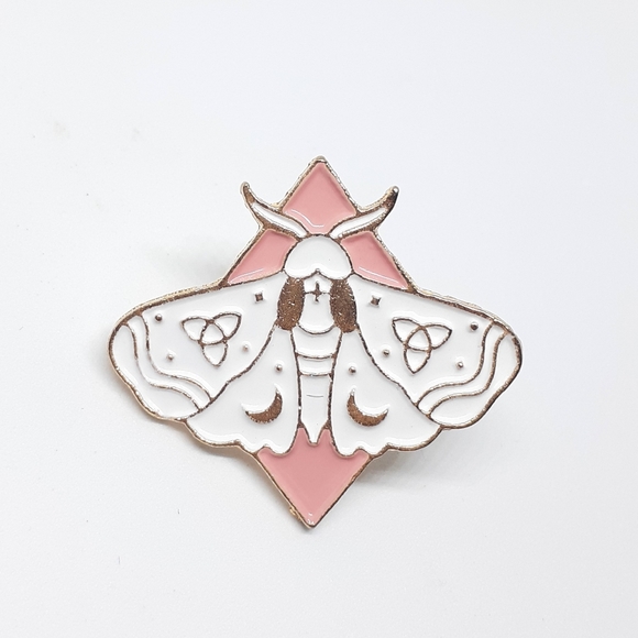 Celestial moth enamel pin - Picture 1 of 2